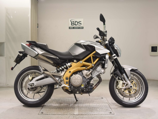 Aprilia SHIVER750 2023