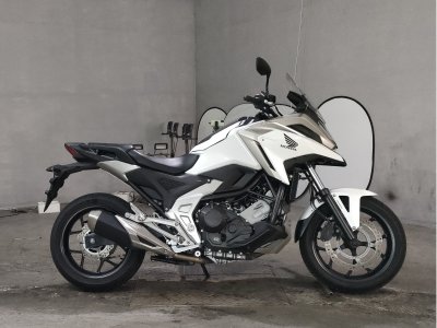 Honda NC750X 2023
