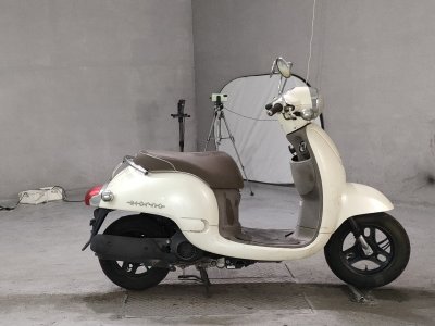 Honda GIORNO 2011