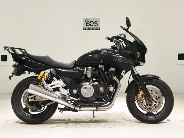 Yamaha XJR1200R 1998