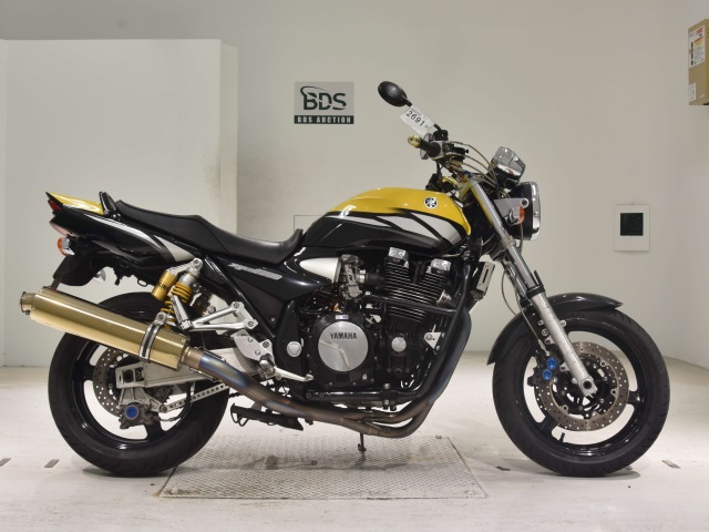 Yamaha XJR1300 2003