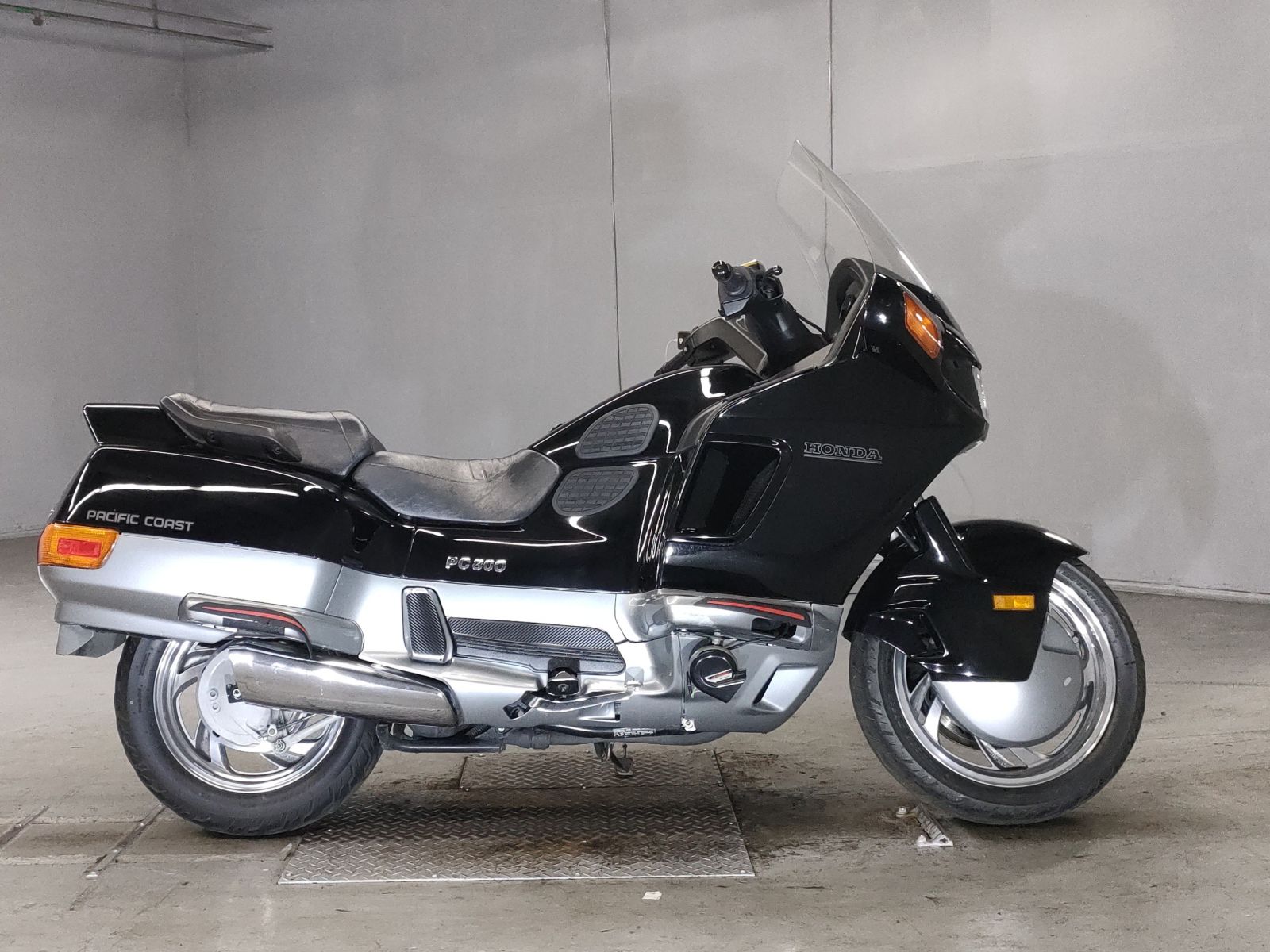 Honda PC800 PACIFIC COAST 1994