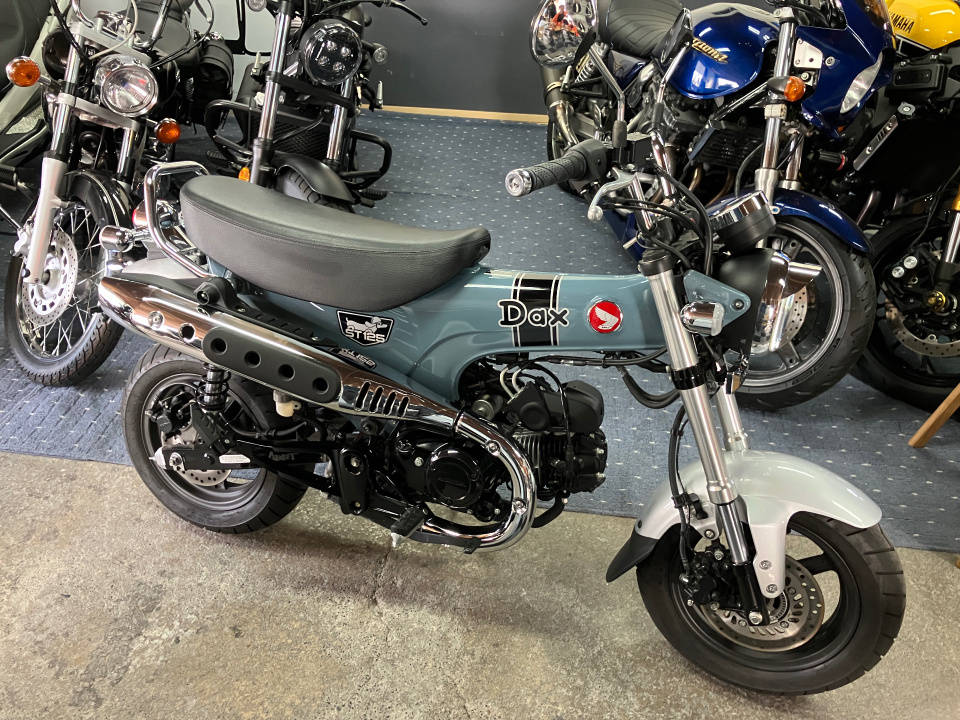 Honda DAX125 2023