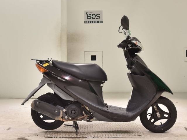 Suzuki ADDRESS V50