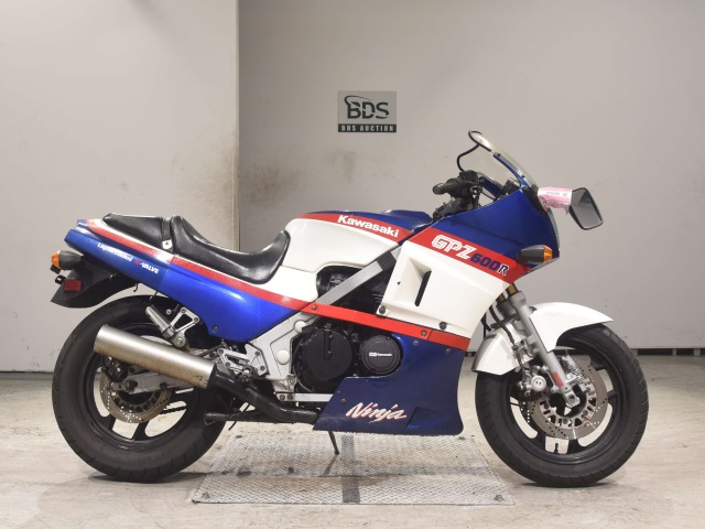 Kawasaki GPZ600R 1985