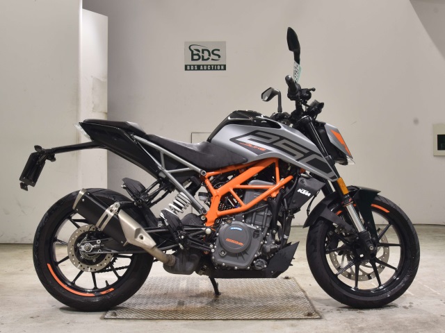 KTM 250 DUKE 2021