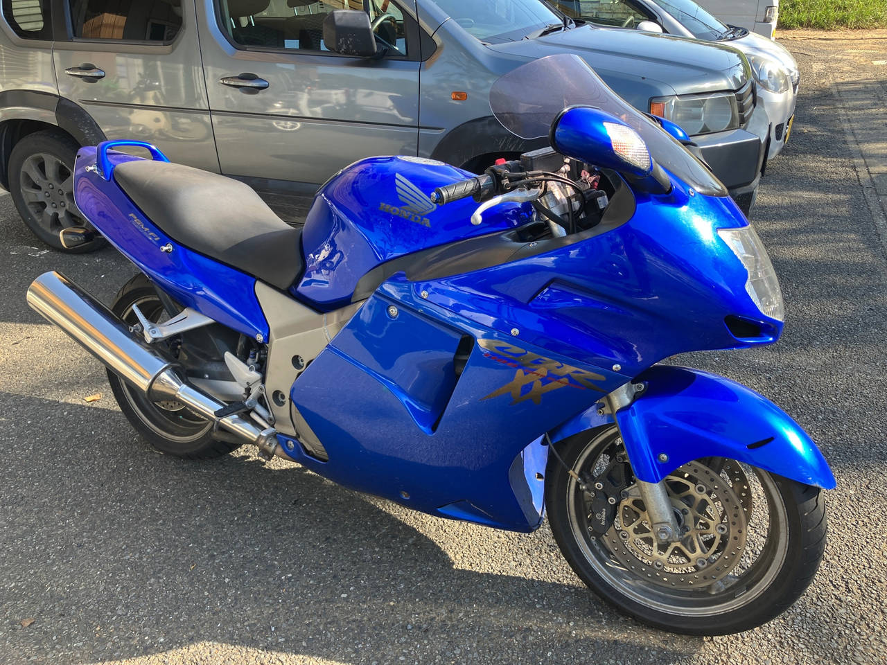 Honda CBR1100XX BLACKBIRD 2000