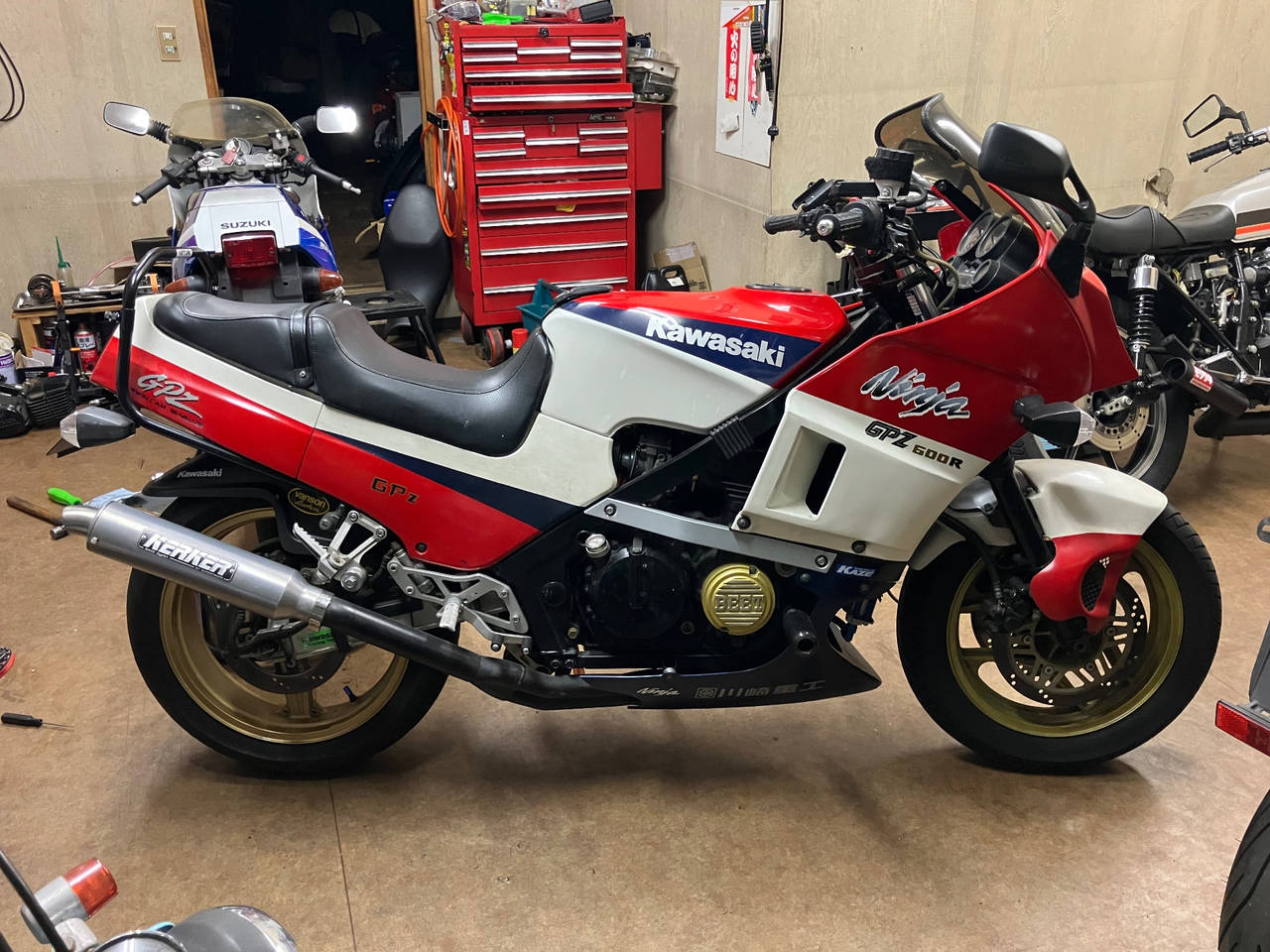 Kawasaki GPZ600R