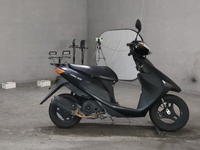 Suzuki ADDRESS V50