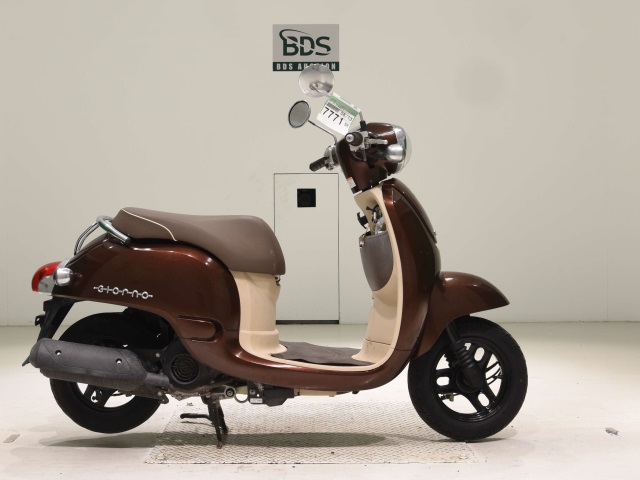 Honda GIORNO 2011
