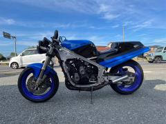 Suzuki RG400 1985
