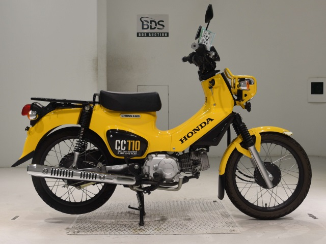 Honda CC110 CROSSCUB 2021