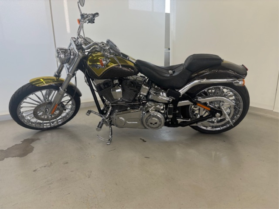 HD BREAKOUT FXSB1800 2013