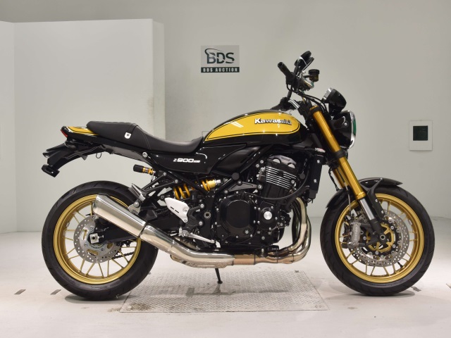 Kawasaki Z900RS SE 2024