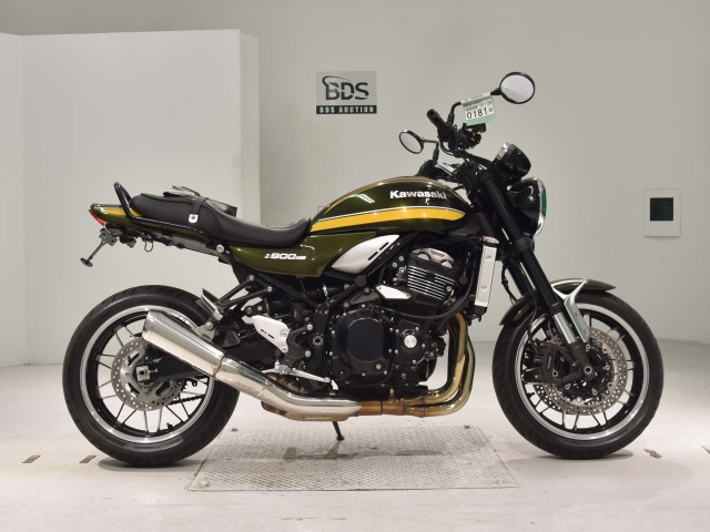 Kawasaki Z900RS 2021