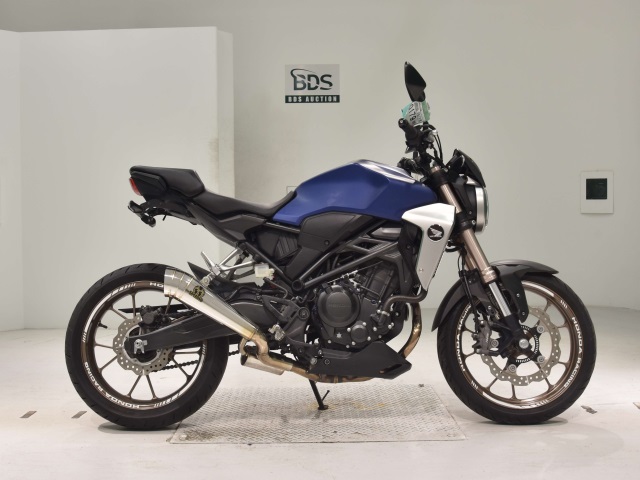 Honda CB250R 2019