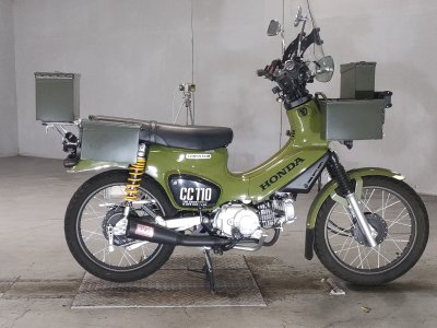 Honda CC110 CROSSCUB 2018