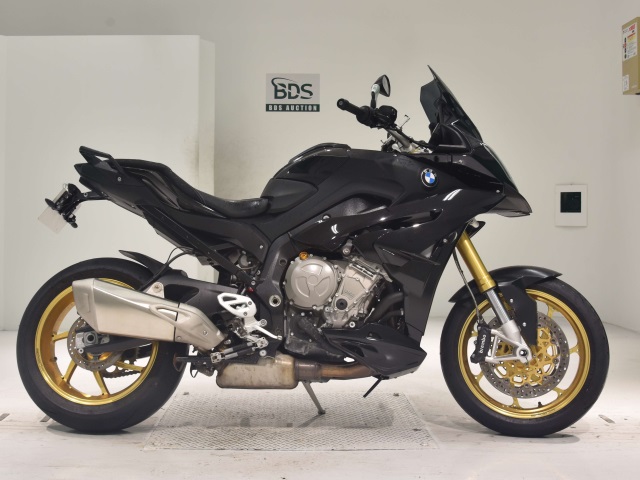BMW S1000XR 2017