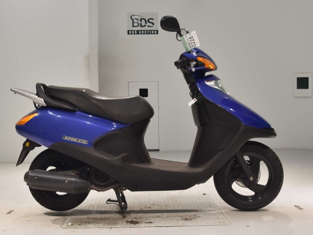 Honda SPACY100 2006