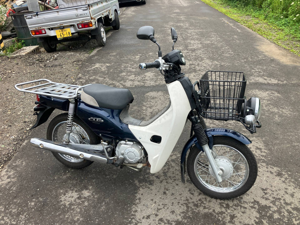 Honda SUPER CUB 50 PRO 2012
