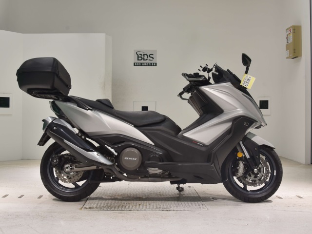 Kymco AK550 2022