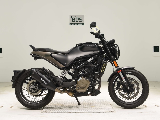 Husqvarna SVARTPILEN 125 2022