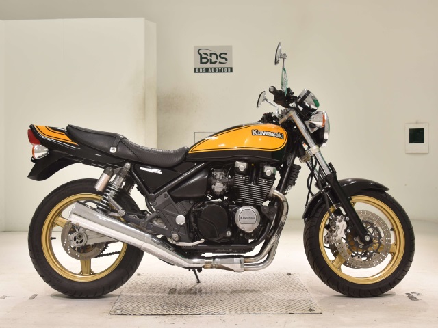 Kawasaki ZEPHYR400 2006