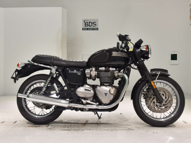 Triumph BONNEVILLE T120 2020
