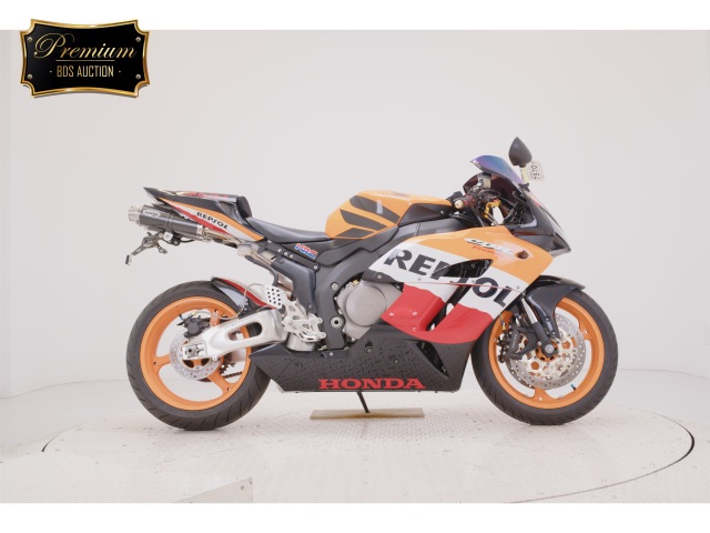 Honda CBR1000RR 2005
