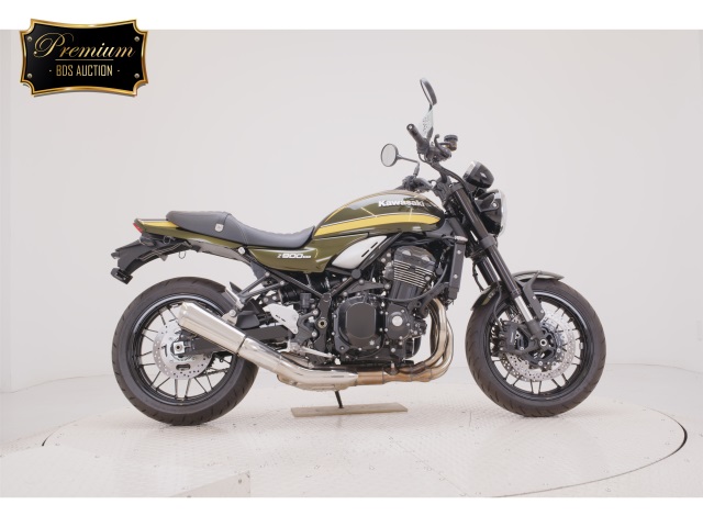 Kawasaki Z900RS 2024