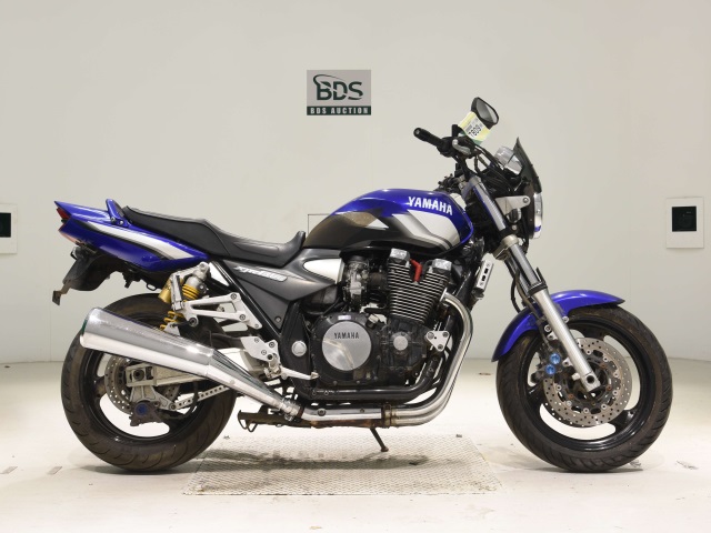 Yamaha XJR1300 2001