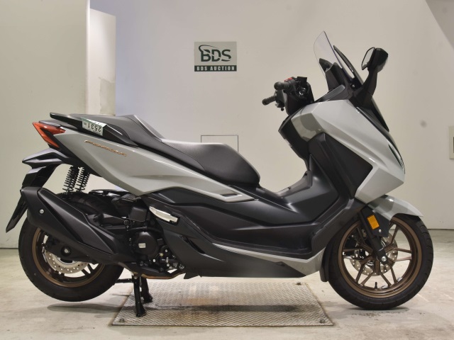 Honda FORZA-6 2023