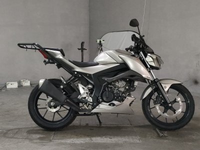 Suzuki GSX-S150 2017
