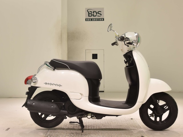 Honda GIORNO 2011