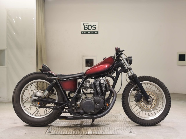 Yamaha SR400 2002