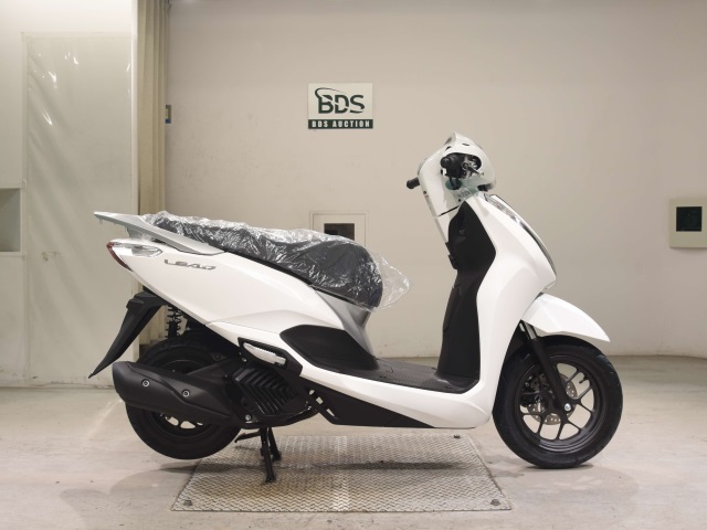Honda LEAD125 2025