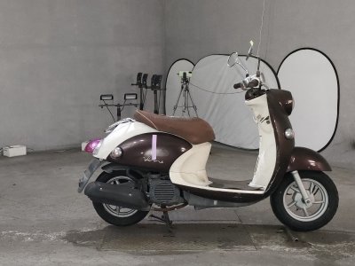 Yamaha VINO50 2011