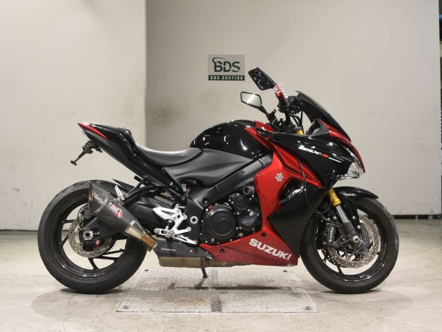 Suzuki GSX-S1000F 2016