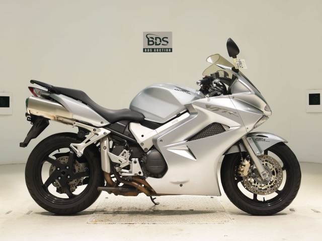 Honda VFR800A 2007