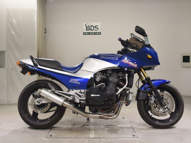 Kawasaki GPZ900R 1992
