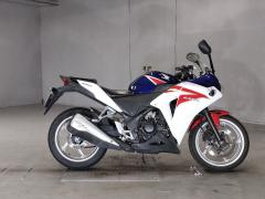 Honda CBR250R 2011