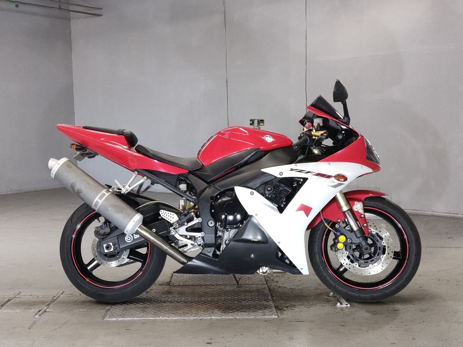 Yamaha YZF-R1 2002