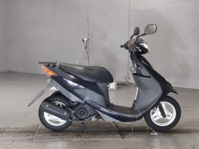 Suzuki ADDRESS V50