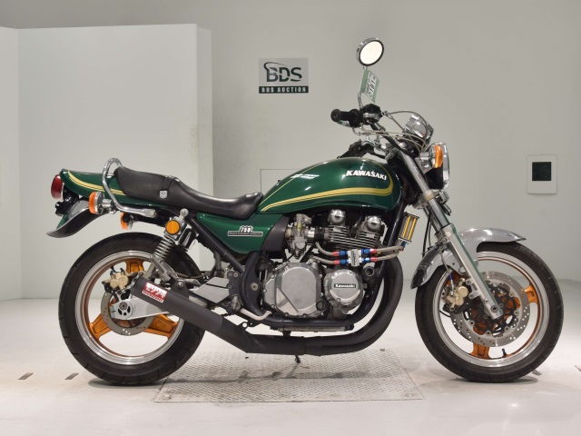 Kawasaki ZEPHYR750 2013