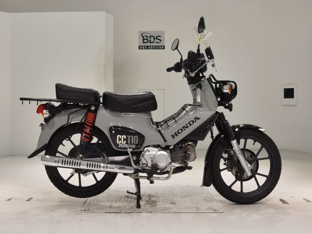Honda CC110 CROSSCUB 2022