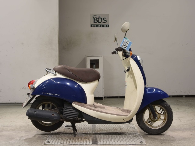 Honda SCOOPY50 2002