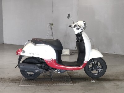 Honda GIORNO 2012