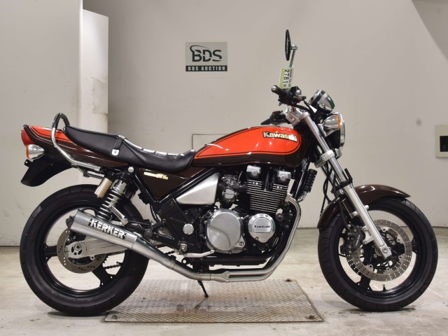 Kawasaki ZEPHYR400 2009