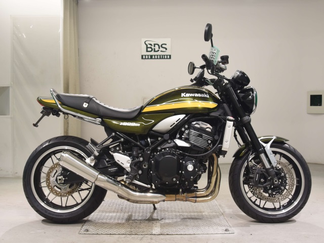 Kawasaki Z900RS 2021
