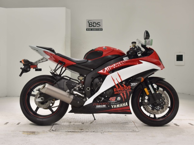 Yamaha YZF-R6 2021